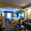 Отель Holiday Inn Express Hotel & Suites Edmond, an IHG Hotel, фото 14