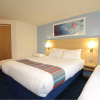 Отель Travelodge Manchester Birch M62 Eastbound, фото 5