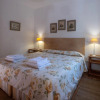 Отель Charming restored stone cottage in Funchal centre – Casa das Vinhas, фото 8