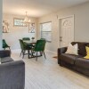 Отель Tampa Home w/ Patio - 1 Mi to Busch Gardens!, фото 2