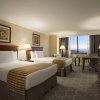 Отель DoubleTree by Hilton Hotel Salt Lake City Airport, фото 5