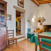 Отель Lovely Holiday Home in Castellina in Chianti With Garden, фото 8