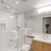 Отель Ski in Ski out - Steam Shower - Roof top Hot tub, фото 22