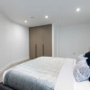 Отель Luxury 2 Bed Apartment in Olympia Kensington, фото 5