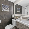 Отель DoubleTree by Hilton Raleigh Midtown, фото 10