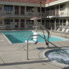 Отель Rodeway Inn & Suites Thousand Palms - Rancho Mirage, фото 11