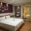 Отель Weike Boutique Theme Hotel (Lianyungang Pedestrian Street Suning Square), фото 1