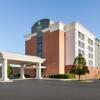 Отель Holiday Inn Express Hotel & Suites Norfolk Airport, an IHG Hotel, фото 1