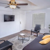 Отель Tranquil Getaway 3br/2ba Near Downtown, фото 12