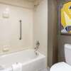 Отель Comfort Inn & Suites Greenville Near Convention Center, фото 9