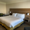 Отель Holiday Inn Express Hotel & Suites Galveston West-Seawall, an IHG Hotel, фото 35