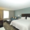 Отель Hampton Inn & Suites by Hilton Calgary-Airport, фото 23