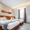 Отель Yintan Zeyinju Hotel, фото 3