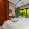 Отель Villa Togian by TropicLook, фото 17