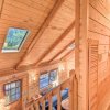 Отель Relax & Play in the Pines: Cabin w/ Deck! в Пайнтоп-Лейксайд