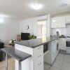Отель Lotus Stay Manly - Apartment 31G, фото 2