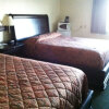Отель Commodore Perry Inn and Suites, фото 17
