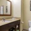 Отель Comfort Suites University, фото 10