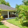 Отель Mombasa Bungalow, фото 1