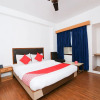 Отель Oyo 10606 Hotel Shriradha Civic Centre, фото 12