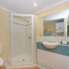 Отель Seascape Holidays - Coral Apartments, фото 9