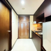 Отель Fancy And Nice Studio At El Royale Apartment, фото 11