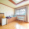 Отель Pocheon Lakeside White House Pension, фото 4