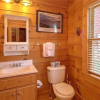 Отель Bear Pause II - Three Bedroom Cabin, фото 21