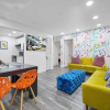 Отель Vacay Spot Wynwood Deco 2 Kitchens BBQ Patio Vibes, фото 13