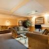 Отель Howard Johnson by Wyndham Nanaimo Harbourside в Нанайме