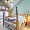 Отель House w/ Hot Tub & AC - Shuttle to Skiing!, фото 18