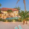 Отель Coconut Walk by Grand Cayman Villas & Condos, фото 1