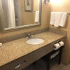 Отель Holiday Inn Express & Suites Lansing-Dimondale, фото 9