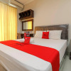Отель Reddoorz @ Lebak Bulus Raya, фото 2