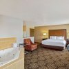 Отель La Quinta Inn & Suites by Wyndham Las Vegas Red Rock, фото 22