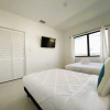 Отель Lovely Wonderlux House 5BR by FL Keys MIA Marina, фото 6