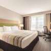 Отель Country Inn & Suites by Radisson, Big Flats (Elmira), NY, фото 4