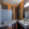 Отель Logis Hôtel Noemys Pont de l’Etoile, фото 9