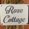 Отель Rose Cottage, Gorgeous Accommodation, фото 1