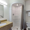 Отель Travelodge by Wyndham Miles City, фото 9