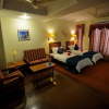 Отель OYO Rooms Dairy Den Circle, фото 1