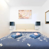 Отель Lake Modern Suites - Free Parking, фото 4