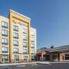 Отель La Quinta Inn & Suites by Wyndham Philadelphia Airport, фото 1