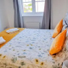 Отель Airport Lounge - 3Bed 6 Persons, фото 12