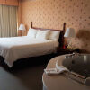 Отель Travelodge by Wyndham Niagara Falls Fallsview, фото 4