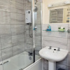 Отель The Summit Apartment - Perfect Short or Long Stay, фото 21