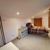 Отель Charming 1-bed Cottage on the Outskirts of Haworth, фото 1