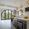 Отель Inviting 5-bed House With Fishing Lake in Devizes, фото 2