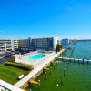 Отель Thunder Island 80b 2 Bedroom Condo by RedAwning, фото 11