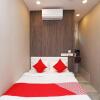 Отель OYO Flagship 28085 99 Kombo Stay, фото 12